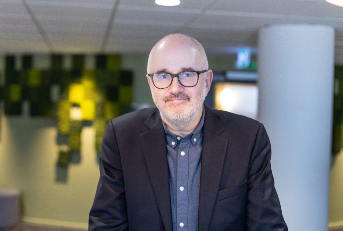 Porträttfoto av Magnus Larsson, generaldirektör på MTM som nu går vidare till tjänsten som överintendent på Riksantikvarieämbetet.